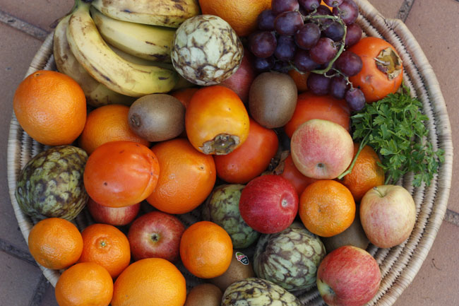 Frutas y alimentos frescos